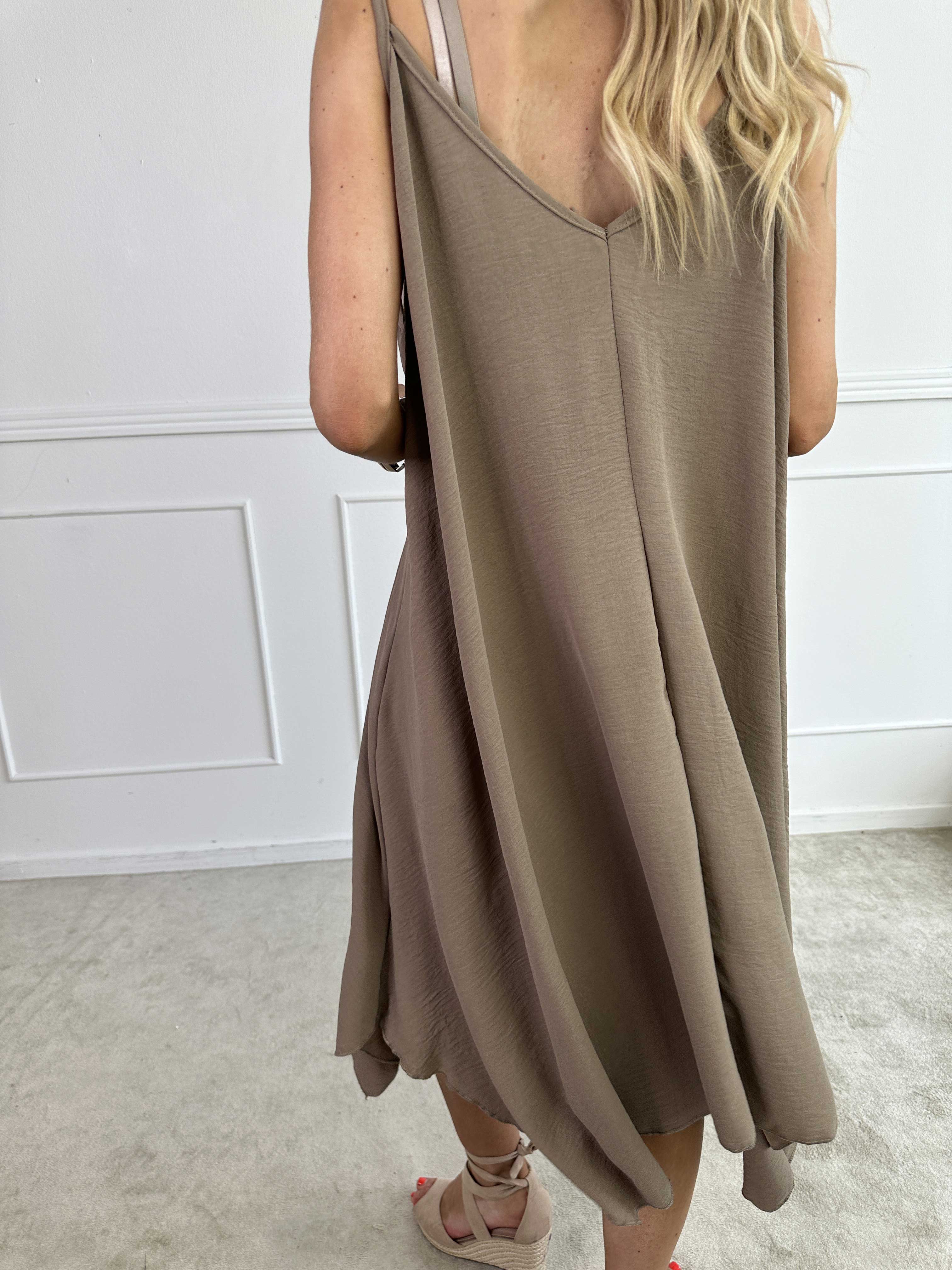 Galadriel - Sød let stropkjole i viskose